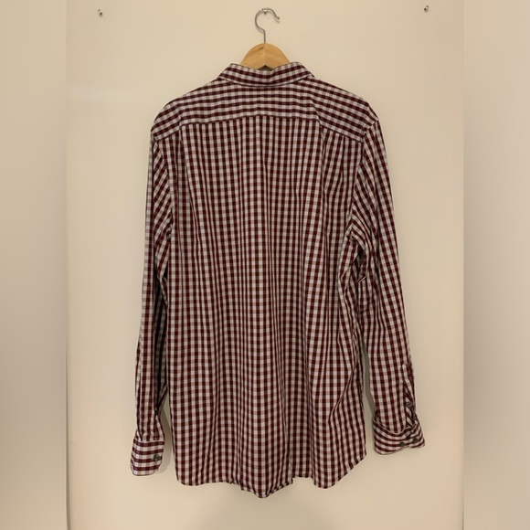 Gap slim fit non iron plaid button down - Picture 2 of 3